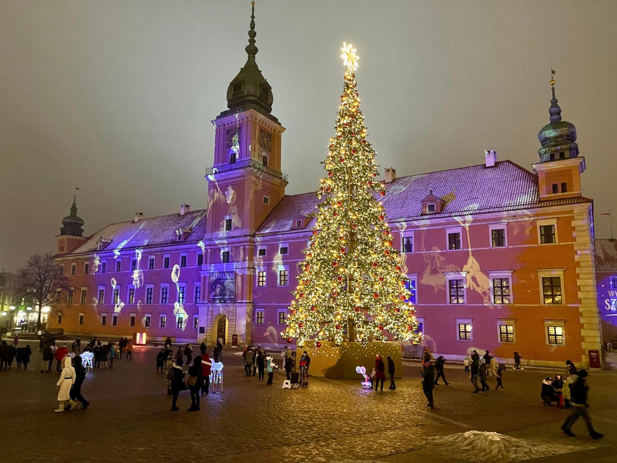 Apartment Class Metro Fast Wifi 100 Mbs 70'tv Netflix Hbo Max Disney+ Appletv+ Warsaw