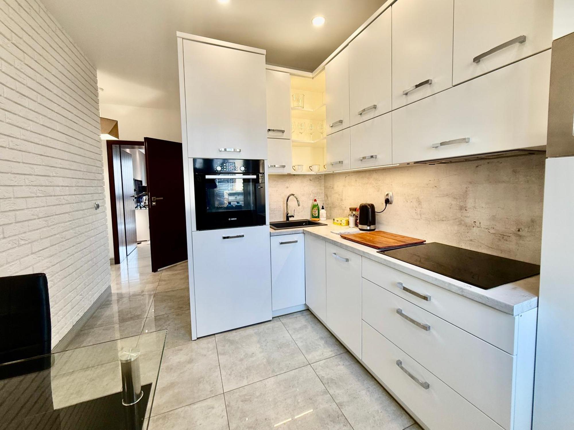 Apartment Class Metro Fast Wifi 100 Mbs 70'tv Netflix Hbo Max Disney+ Appletv+